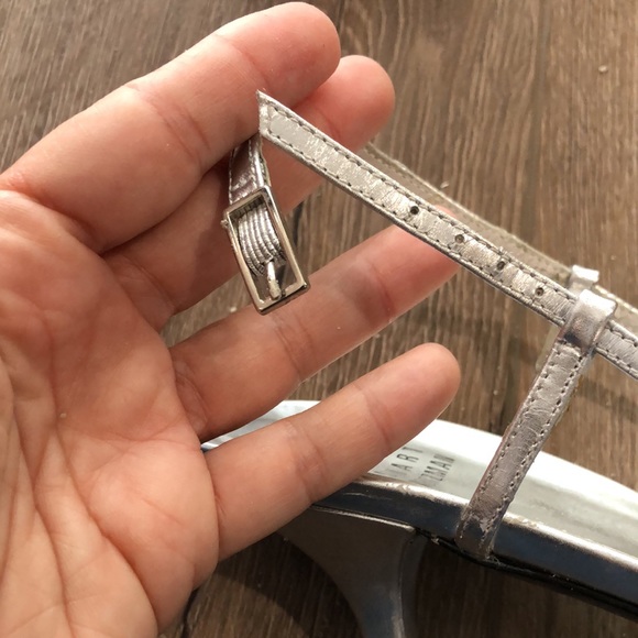NWOT! - STUART WEITZMAN Silver Strappy Heels - Picture 12 of 13